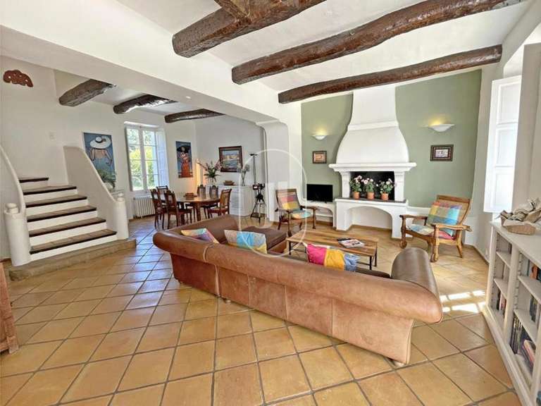 House Salernes - 7 bedrooms - 223m²