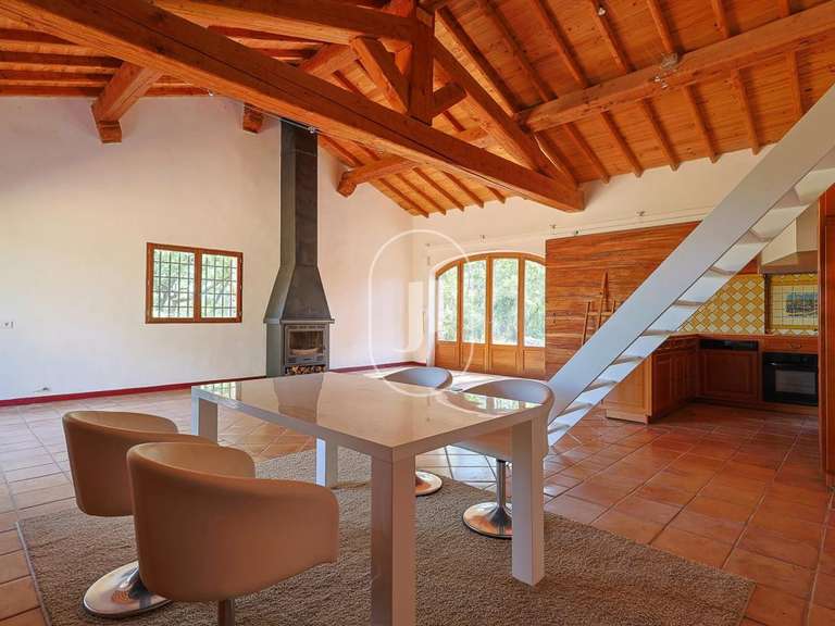 Propriété Taradeau - 6 chambres - 340m²