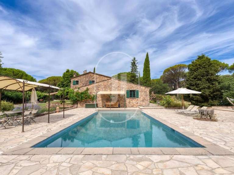 Maison Vidauban - 5 chambres - 300m²
