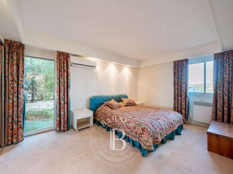 Villa with Sea view Théoule-sur-Mer - 5 bedrooms - 320m²