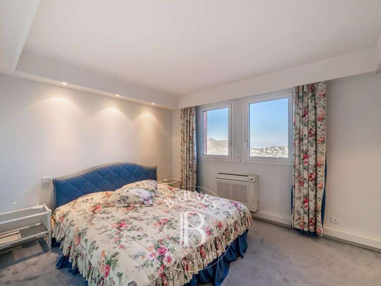 Villa with Sea view Théoule-sur-Mer - 5 bedrooms - 320m²