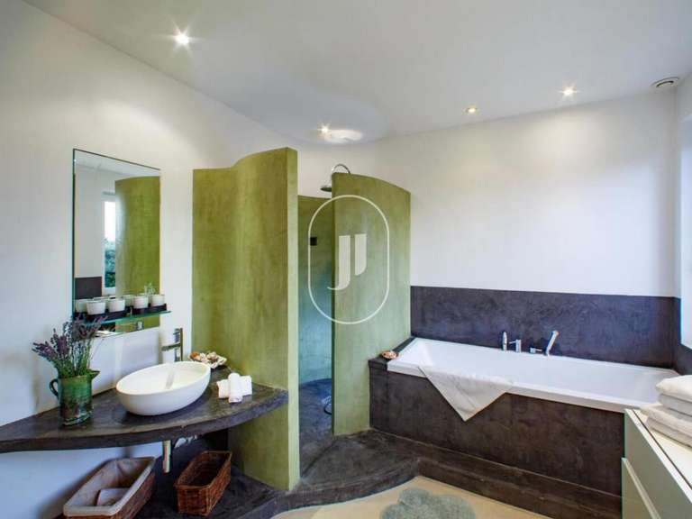 Maison Bonnieux - 6 chambres - 340m²
