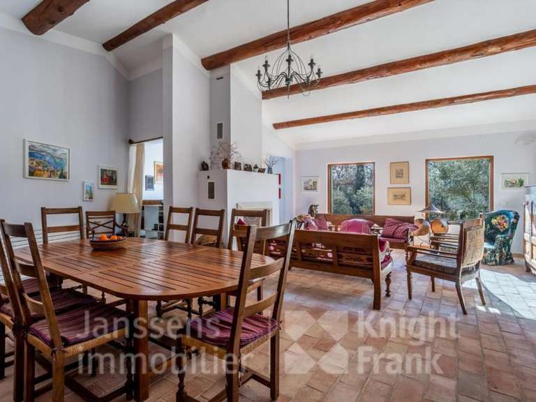 Maison Roussillon - 4 chambres - 210m²