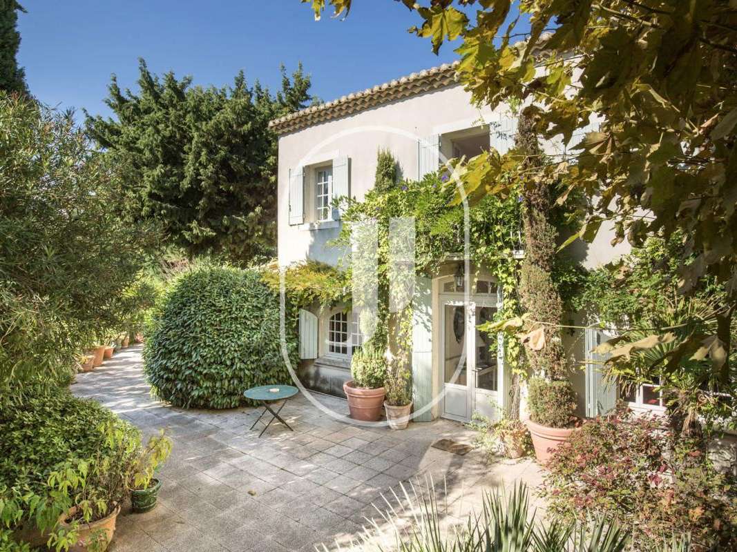 Maison Maillane