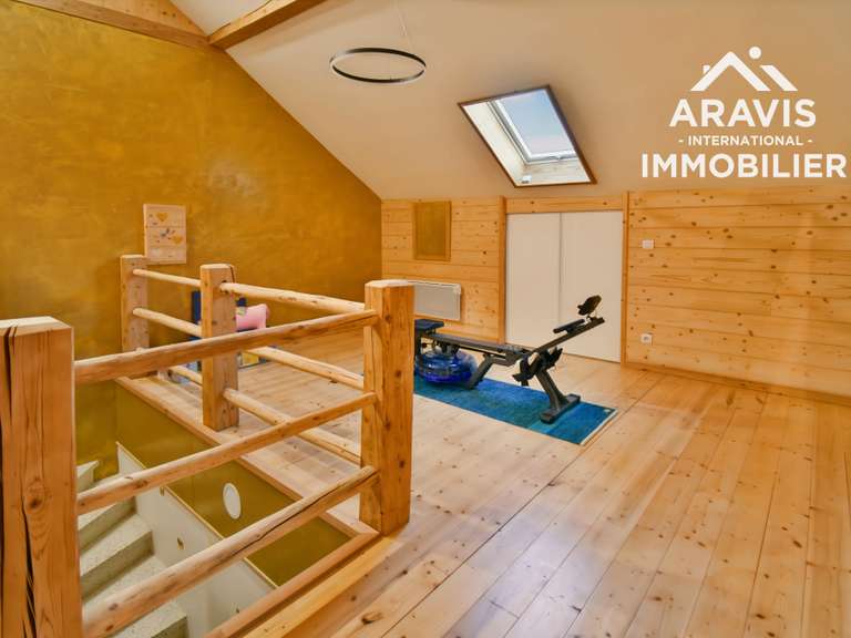 Maison Faverges-Seythenex - 6 chambres - 393m²