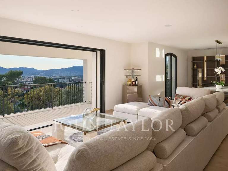 Maison Cannes - 5 chambres - 292m²
