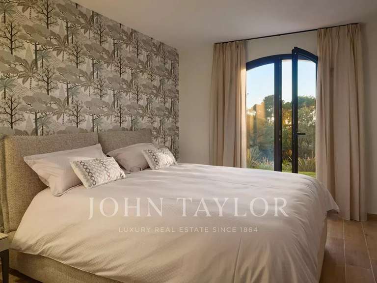 Maison Cannes - 5 chambres - 292m²