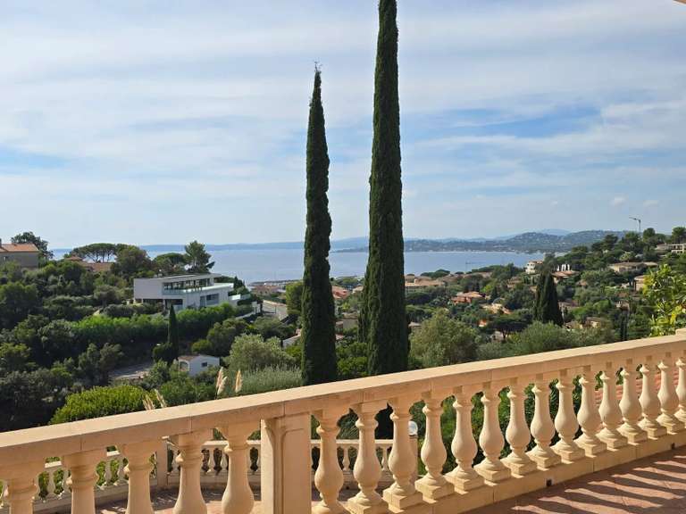 Villa avec Vue sur mer Roquebrune-sur-Argens - 4 chambres - 136m²