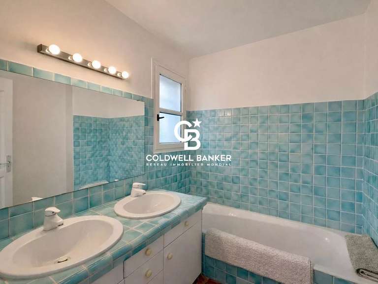 Villa Hyères - 3 bedrooms - 143m²