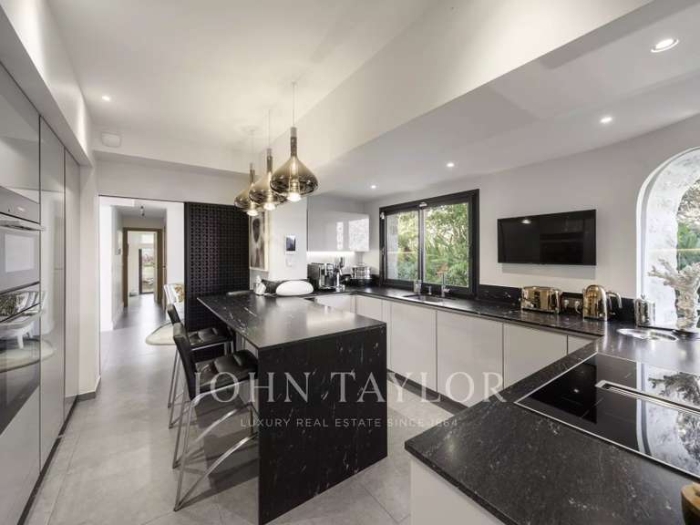 Villa avec Vue sur mer Cannes - 5 chambres - 326m²