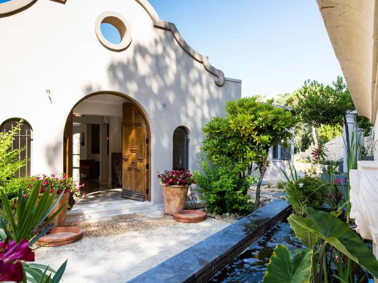 Villa Sainte-Maxime - 8 chambres - 1000m²
