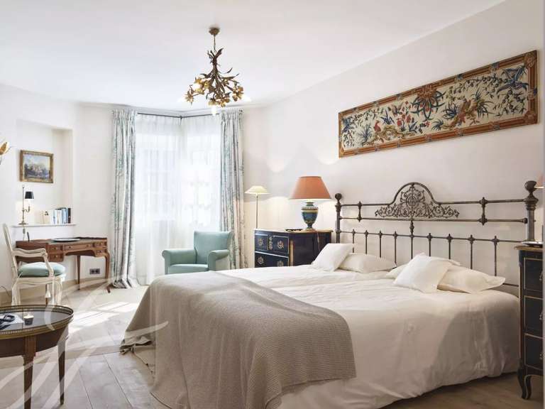 Maison Grasse - 10 chambres - 919m²