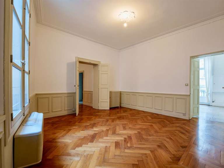 Apartment Montpellier - 4 bedrooms - 170m²