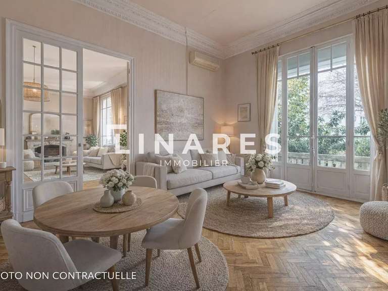 Appartement Marseille 8e - 4 chambres - 204m²