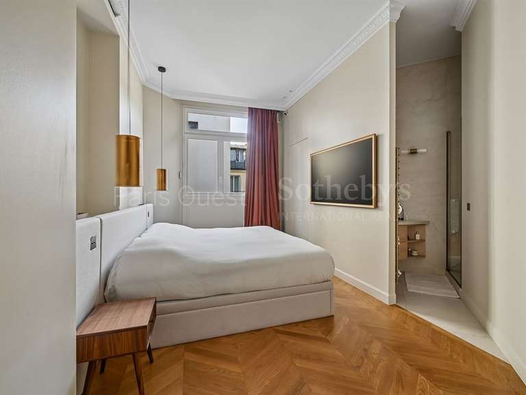 Apartment Paris 16e - 3 bedrooms - 142m²