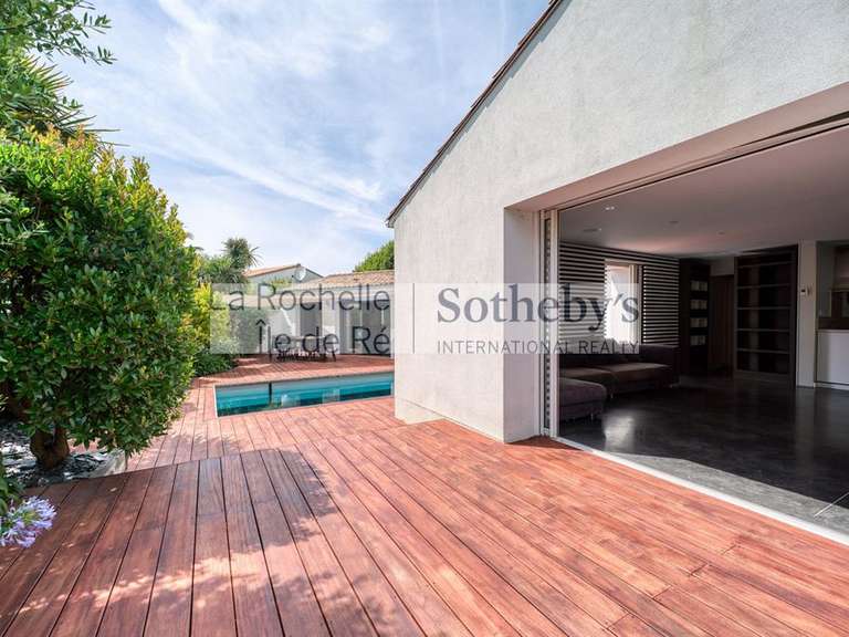 Maison Sainte-Marie-de-Ré - 6 chambres - 236m²