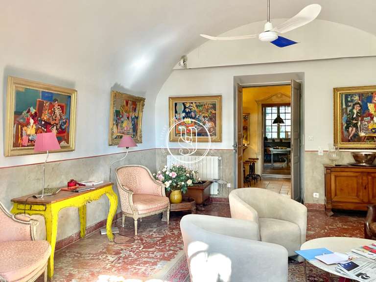 Villa Uzès - 7 chambres - 793m²