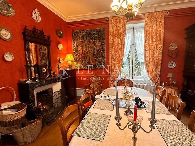 Maison Montaigu - 4 chambres - 235m²