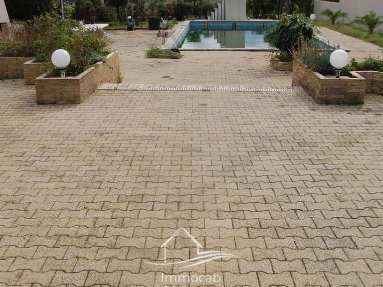 Villa Alès - 5 bedrooms - 220m²