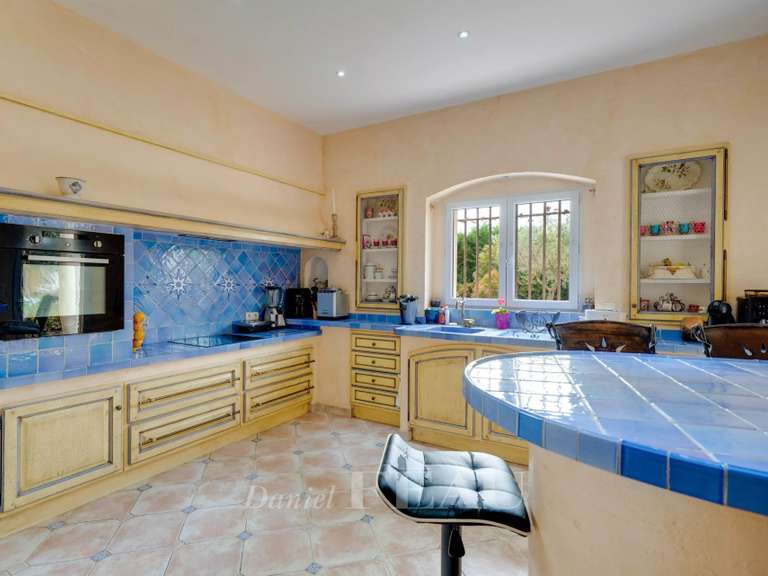 Maison Trets - 5 chambres - 180m²