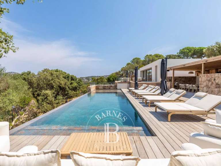 Villa Porto-Vecchio - 6 bedrooms - 320m²