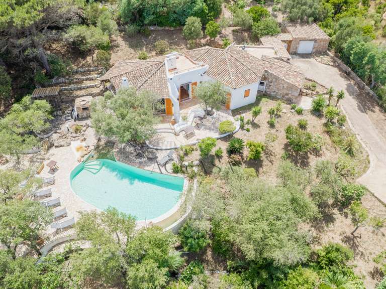 Villa with Sea view Bonifacio - 4 bedrooms - 140m²