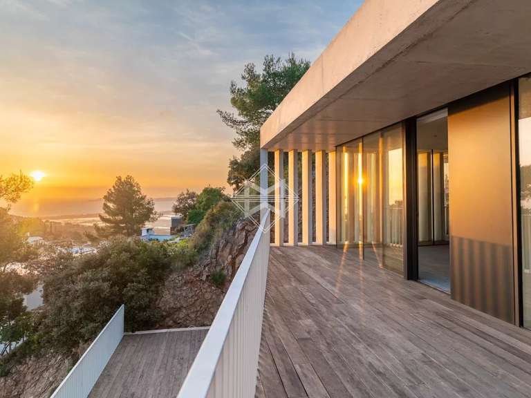 Villa Hyères - 5 chambres - 300m²