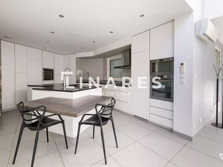 Villa Marseille 11e - 3 chambres - 226m²