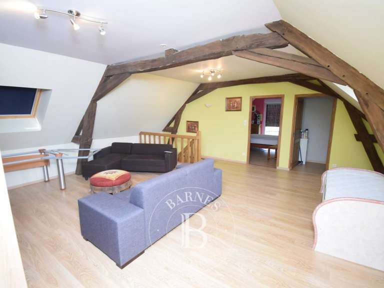 Propriété Lusigny - 7 chambres - 196m²