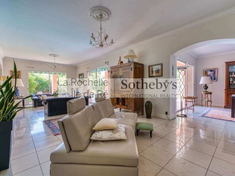Maison Lagord - 4 chambres - 260m²