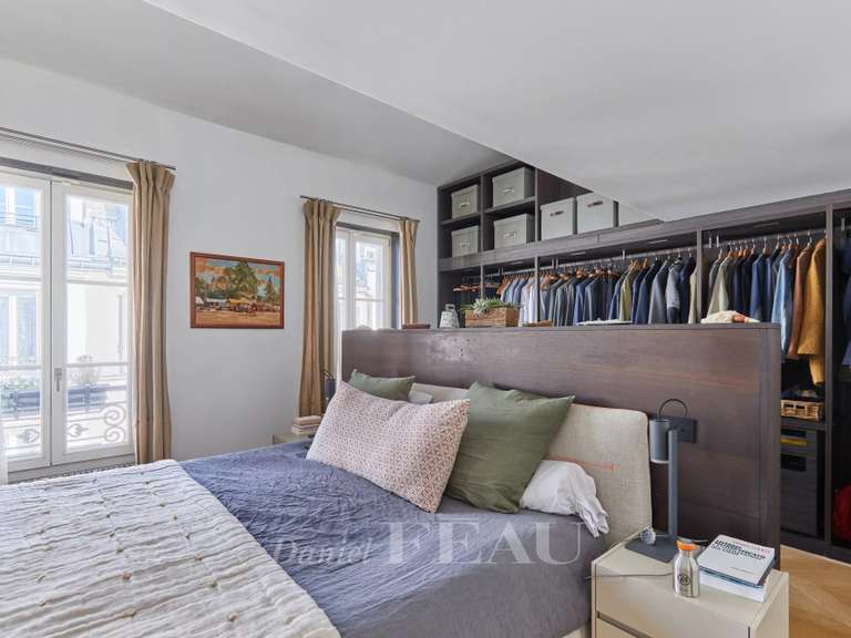Appartement Paris 7e - 3 chambres - 131m²
