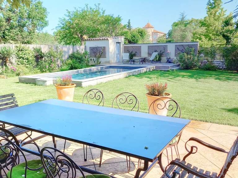 Maison Saint-Ambroix - 5 chambres - 204m²
