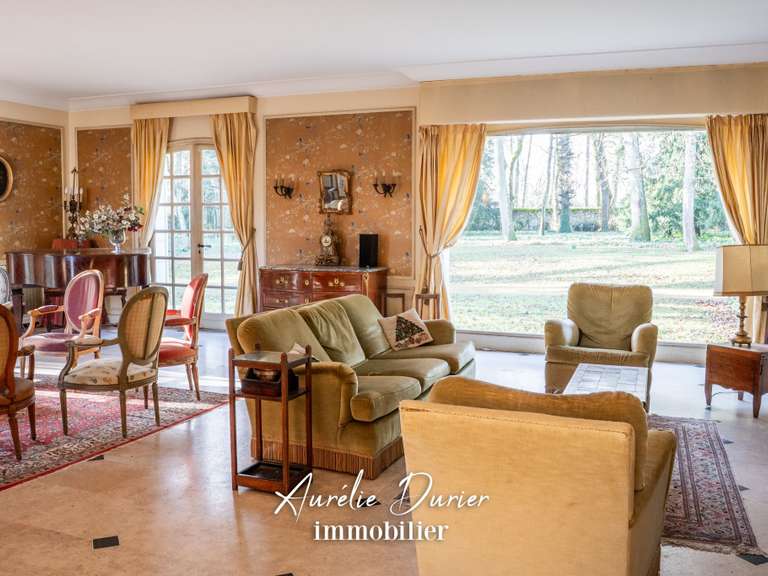 Maison Saint-Cyr-sur-Loire - 7 chambres - 400m²