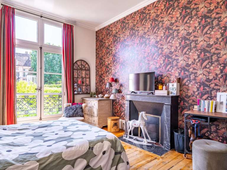 Maison Montfort-l'Amaury - 4 chambres - 250m²