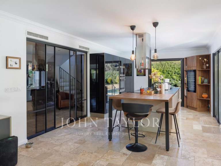 Maison Saint-Paul-de-Vence - 5 chambres - 263m²