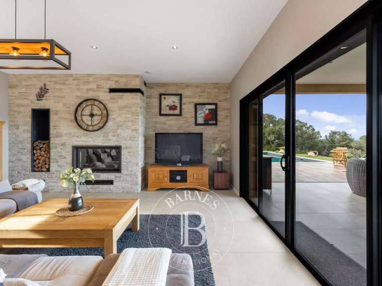Villa Porto-Vecchio - 4 chambres - 229m²