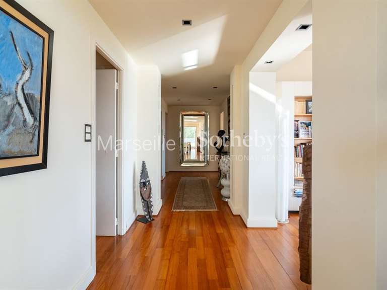 Apartment with Sea view Marseille 8e - 4 bedrooms - 230m²