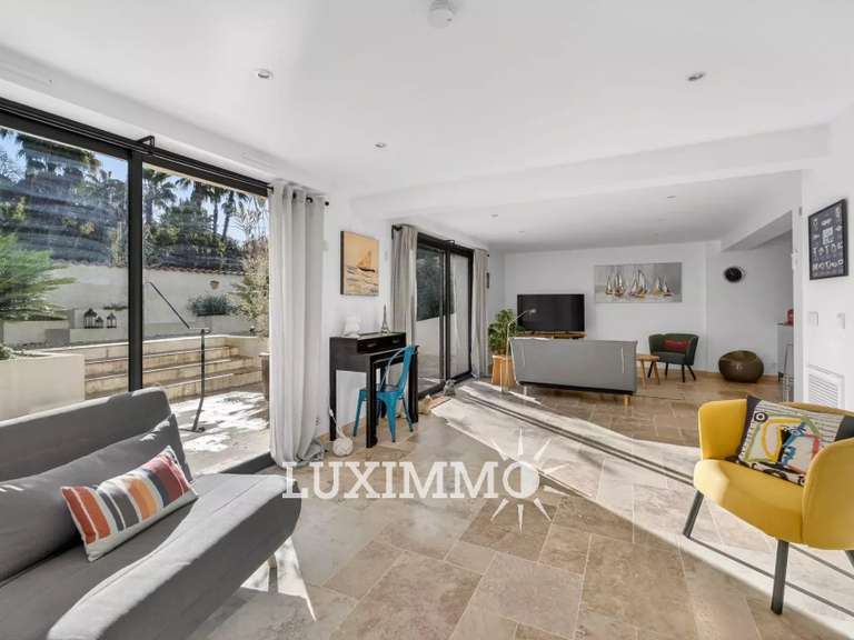Villa Saint-Paul-de-Vence - 5 chambres - 262m²