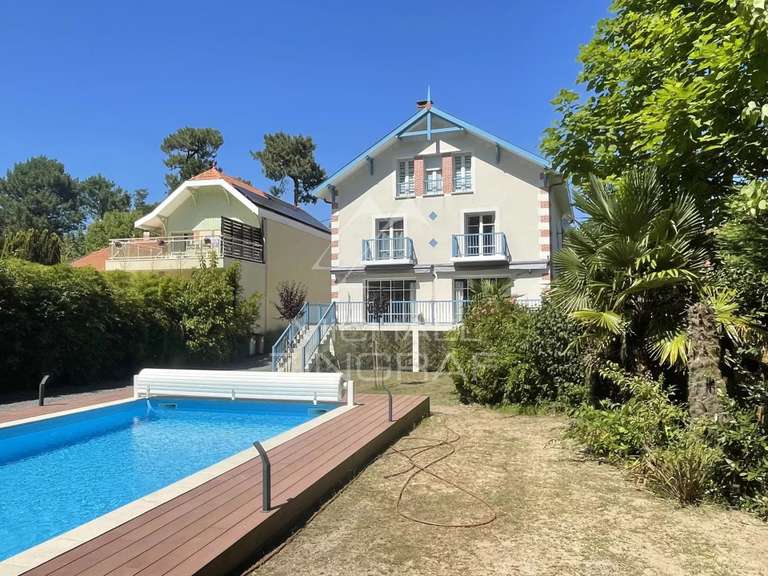 Maison Arcachon - 8 chambres - 430m²
