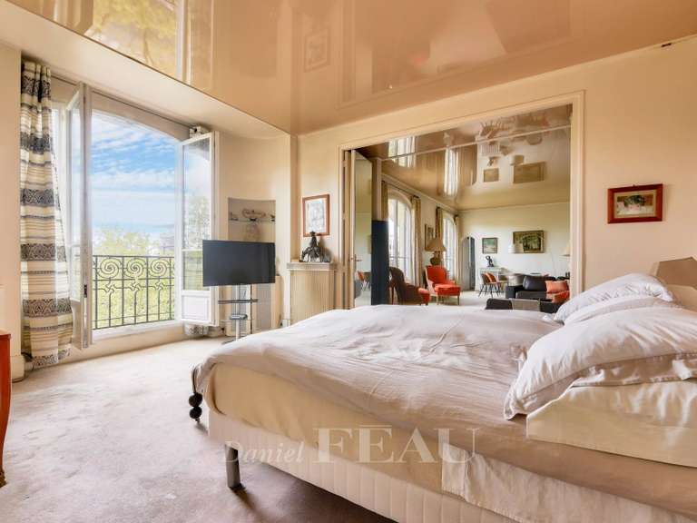 Appartement Paris 16e - 4 chambres - 138m²