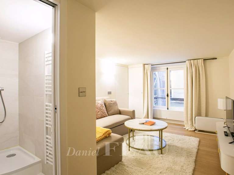 Appartement Paris 6e - 3 chambres - 109m²