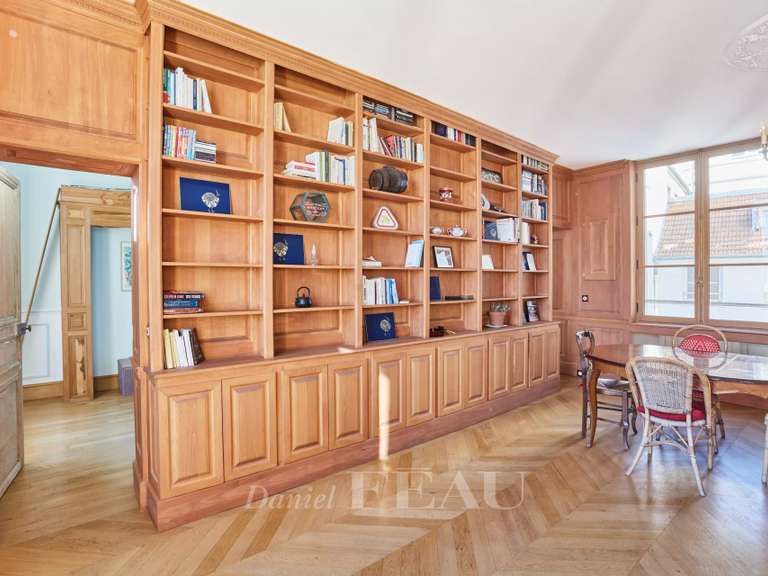 Appartement Paris 1er - 4 chambres - 94m²