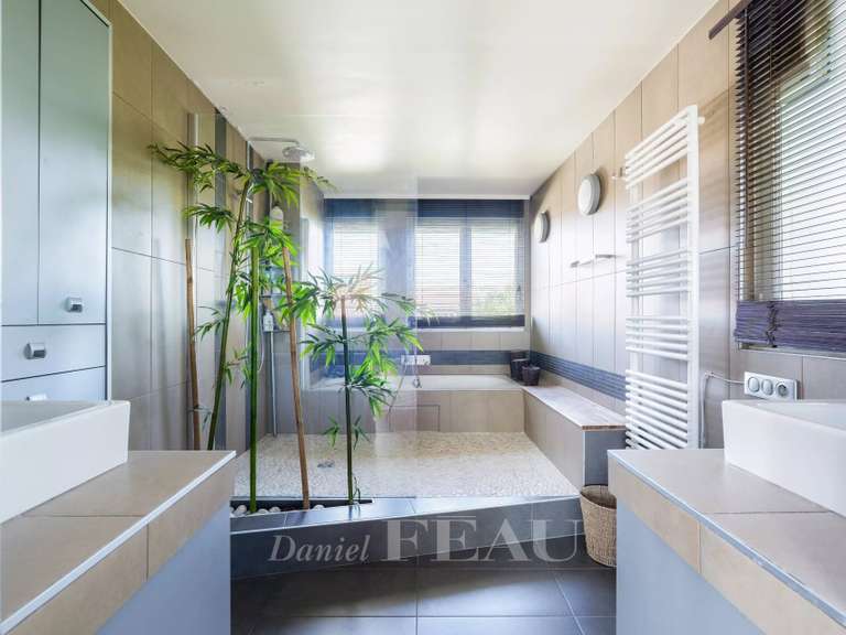 Maison Saint-Cloud - 4 chambres - 290m²