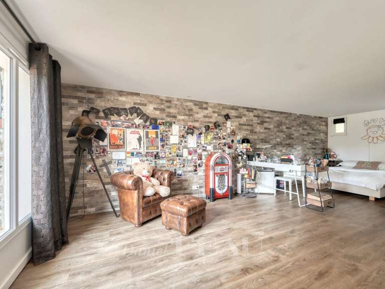 Maison Garches - 5 chambres - 240m²