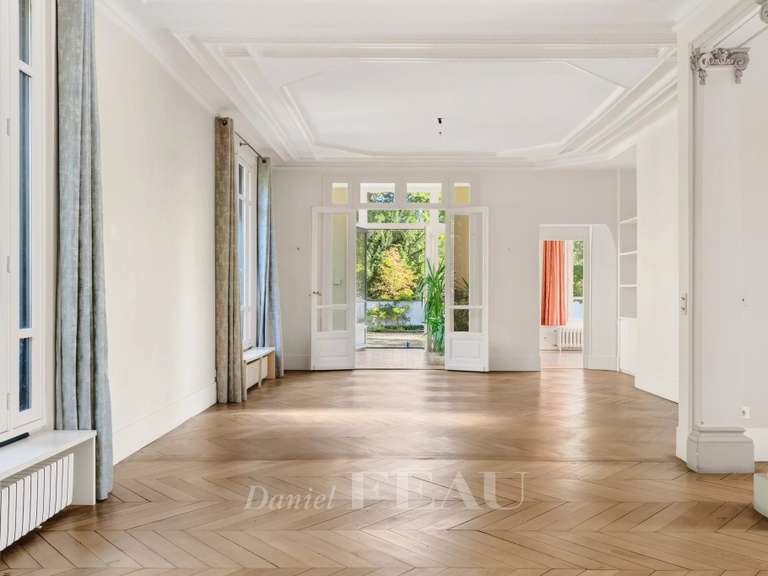 Maison Rueil-Malmaison - 6 chambres - 538m²