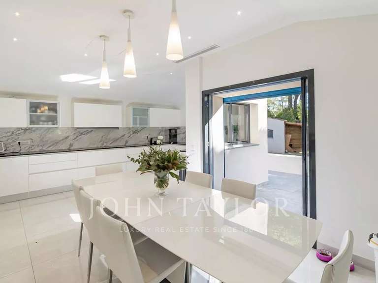 Maison Valbonne - 7 chambres - 564m²