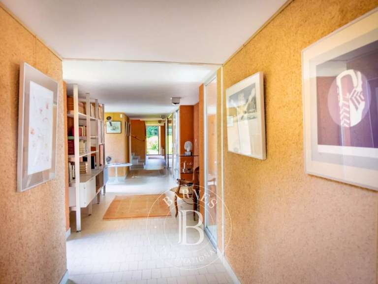 Villa Grilly - 5 chambres - 403m²
