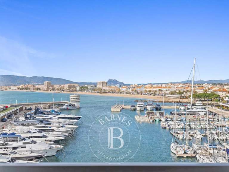 Appartement avec Vue sur mer Saint-Raphaël - 3 chambres - 132m²