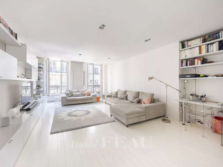 Appartement Paris 9e - 2 chambres - 114m²