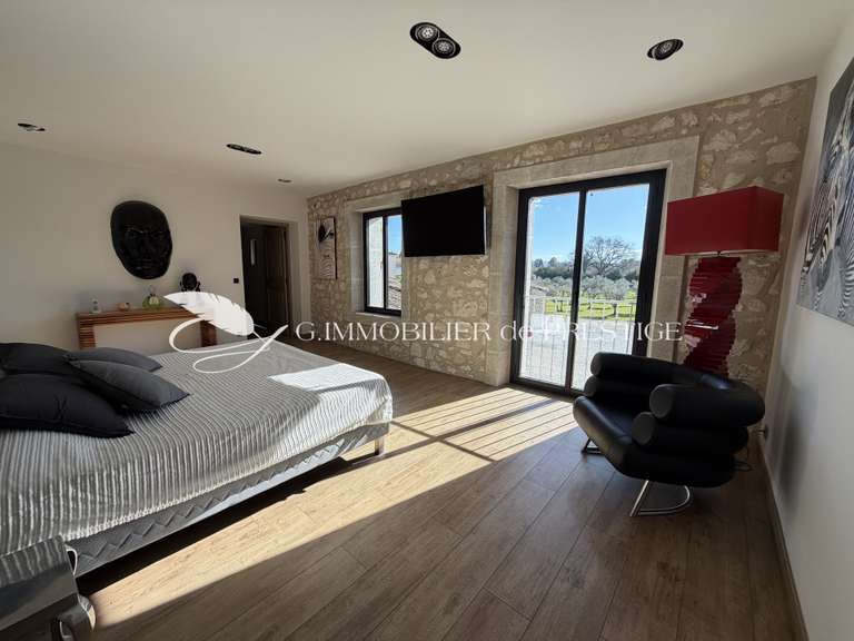 Maison Velleron - 5 chambres - 464m²